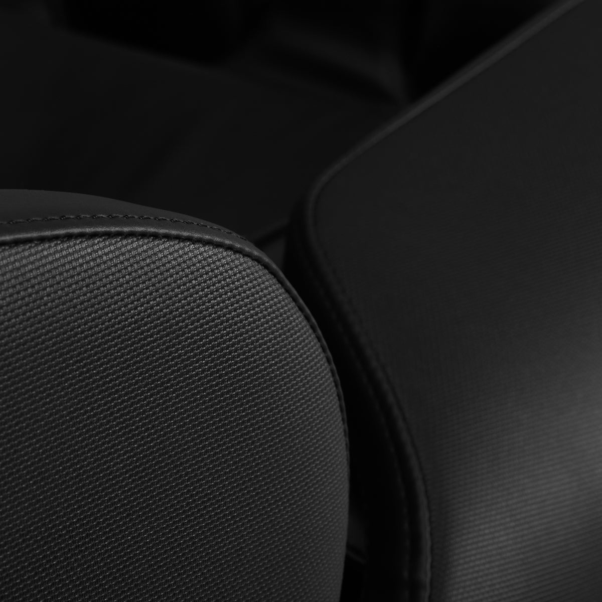 Masažo krėslas Sakura Luxury 808 – juodas ir smėlio