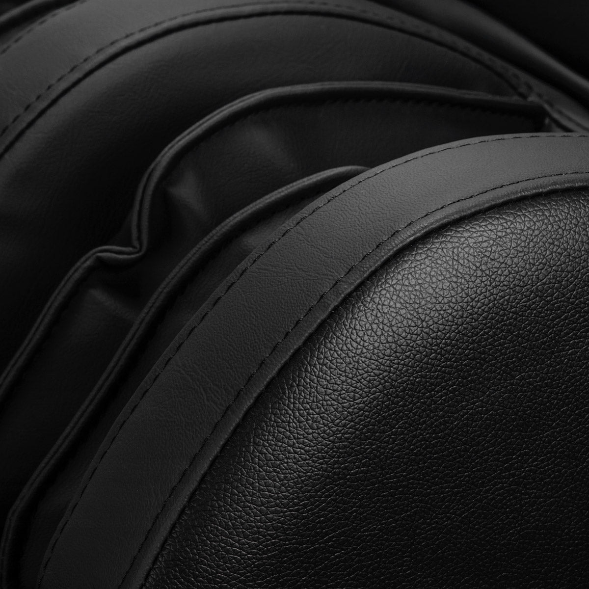 Masažinis fotelis Sakura Standard 801 – juodai raudonas