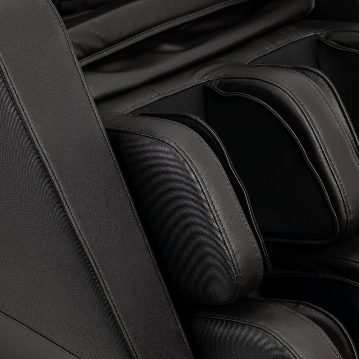 Masažinis fotelis Sakura Comfort Plus 806 – juodos spalvos