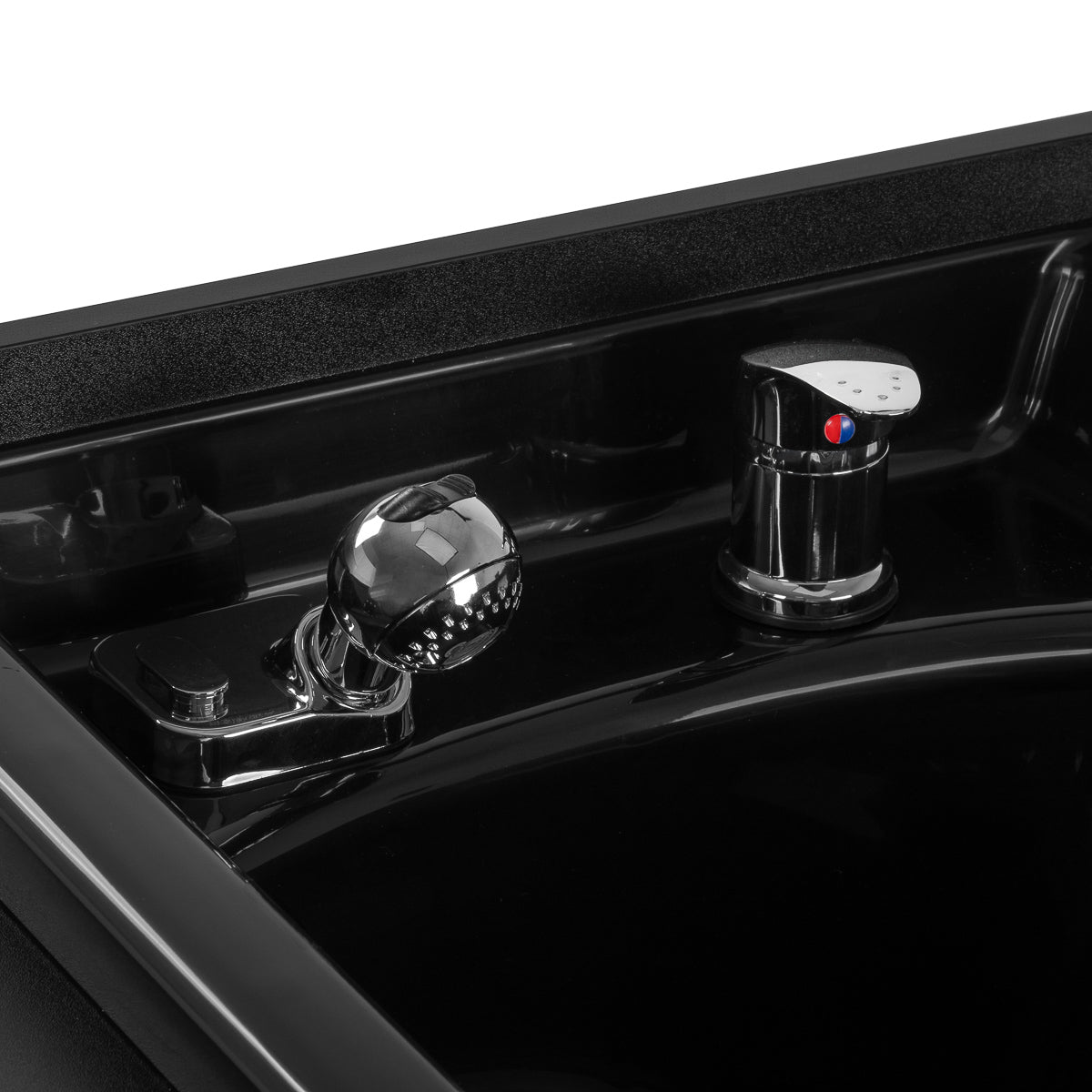 Kirpyklos plautuvė Gabbiano 5023 – juoda, su chromuotais elementais