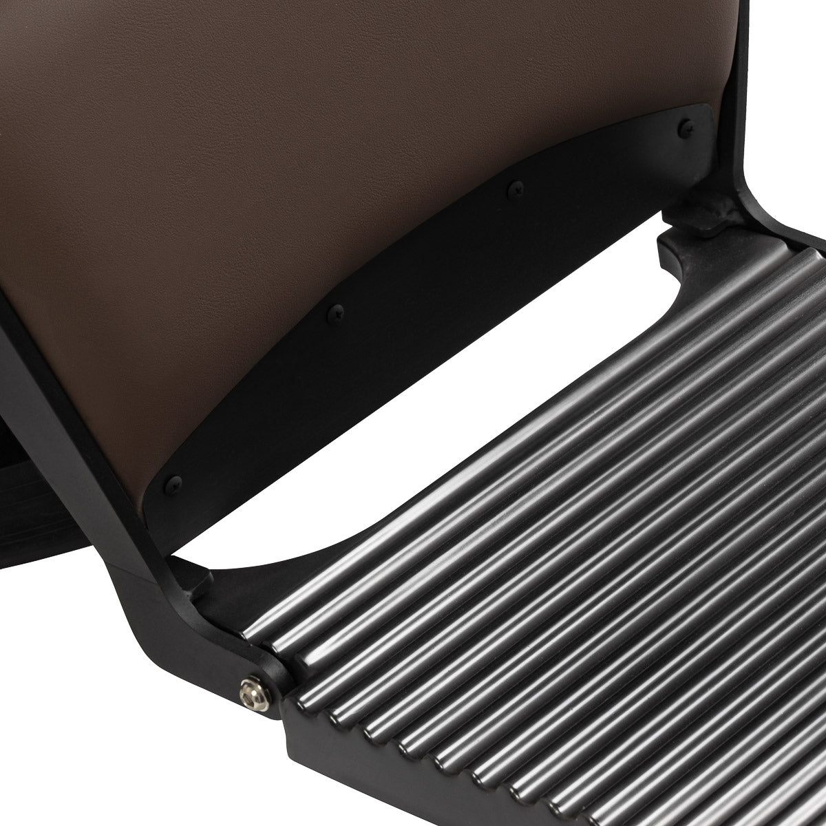 Gabbiano Continental hairdressing chair brown