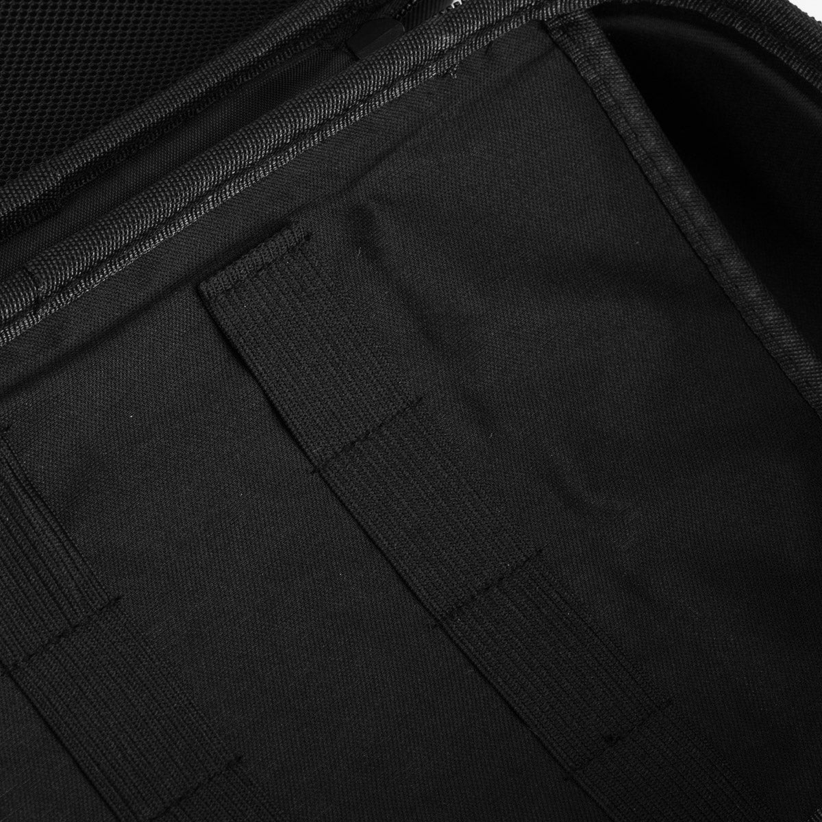 Kirpyklos lagaminas T-08-1