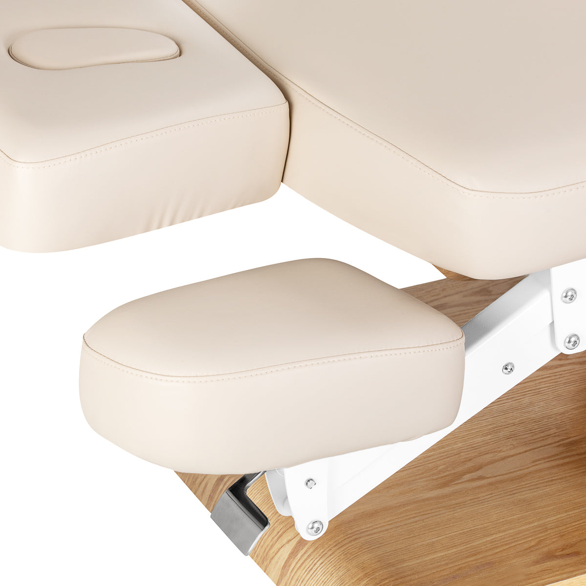 Sillon Relax SPA lounger – elektrinis kosmetologinis gultas, kreminis su šviesiai rudu pagrindu