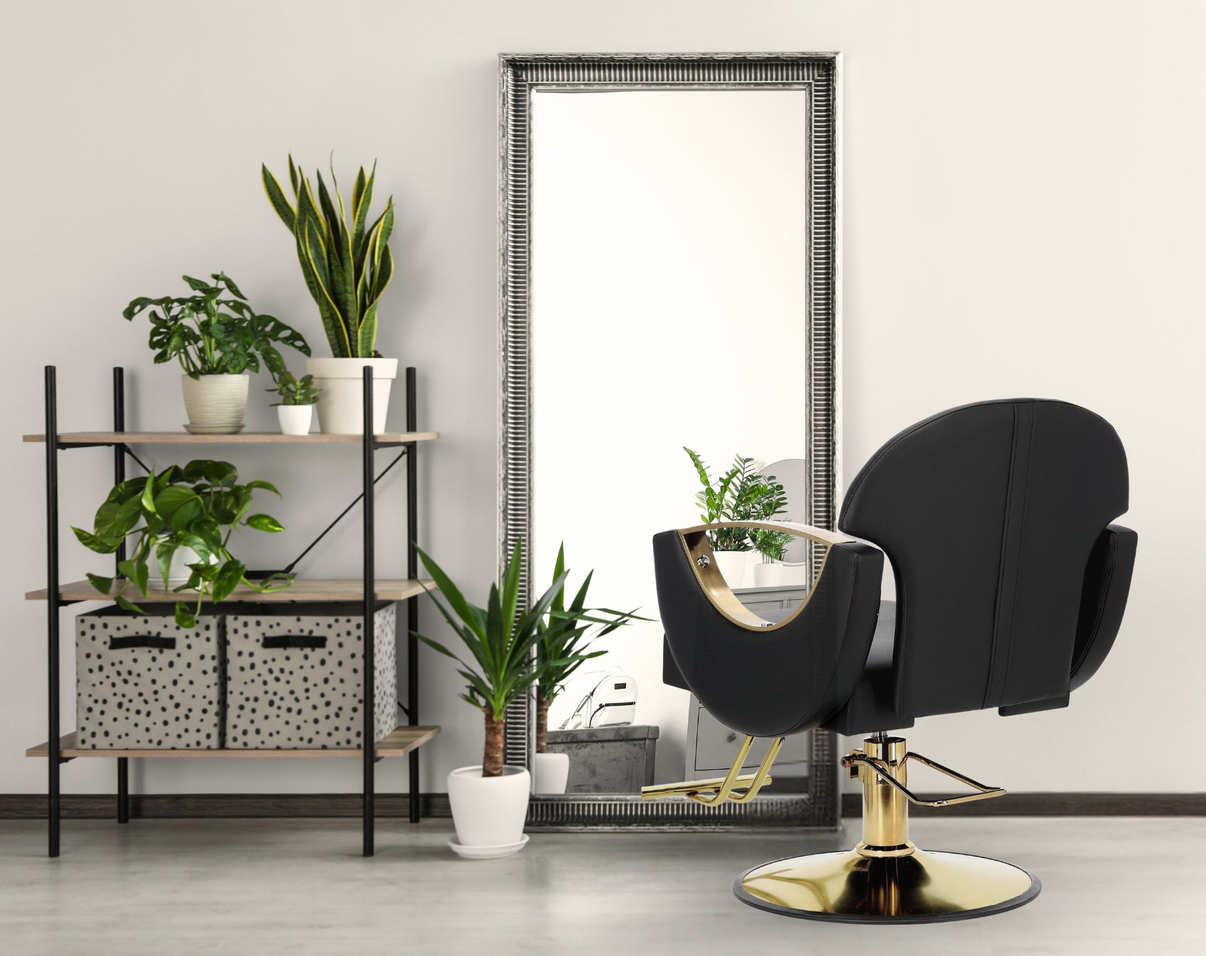 Kirpyklos kėdė NOVA – juoda