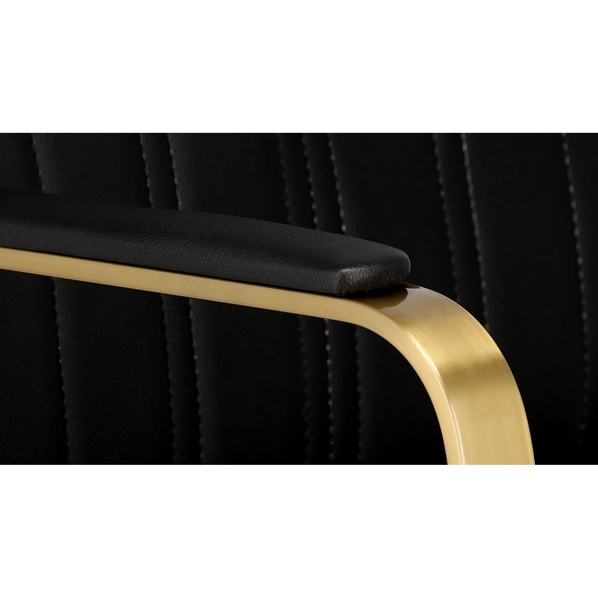 Kirpyklos kėdė ARYA – juoda