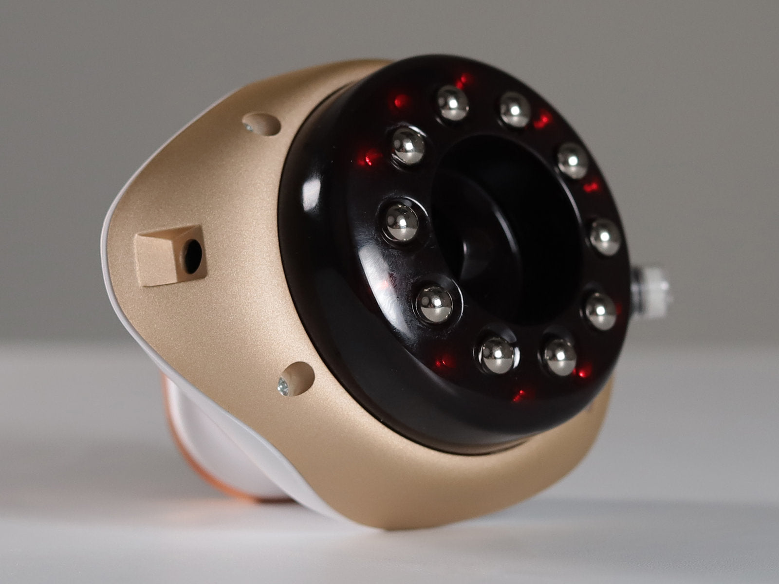 Elektrinis aparatas su laikikliu, EMS, šildymas, magnetoterapija