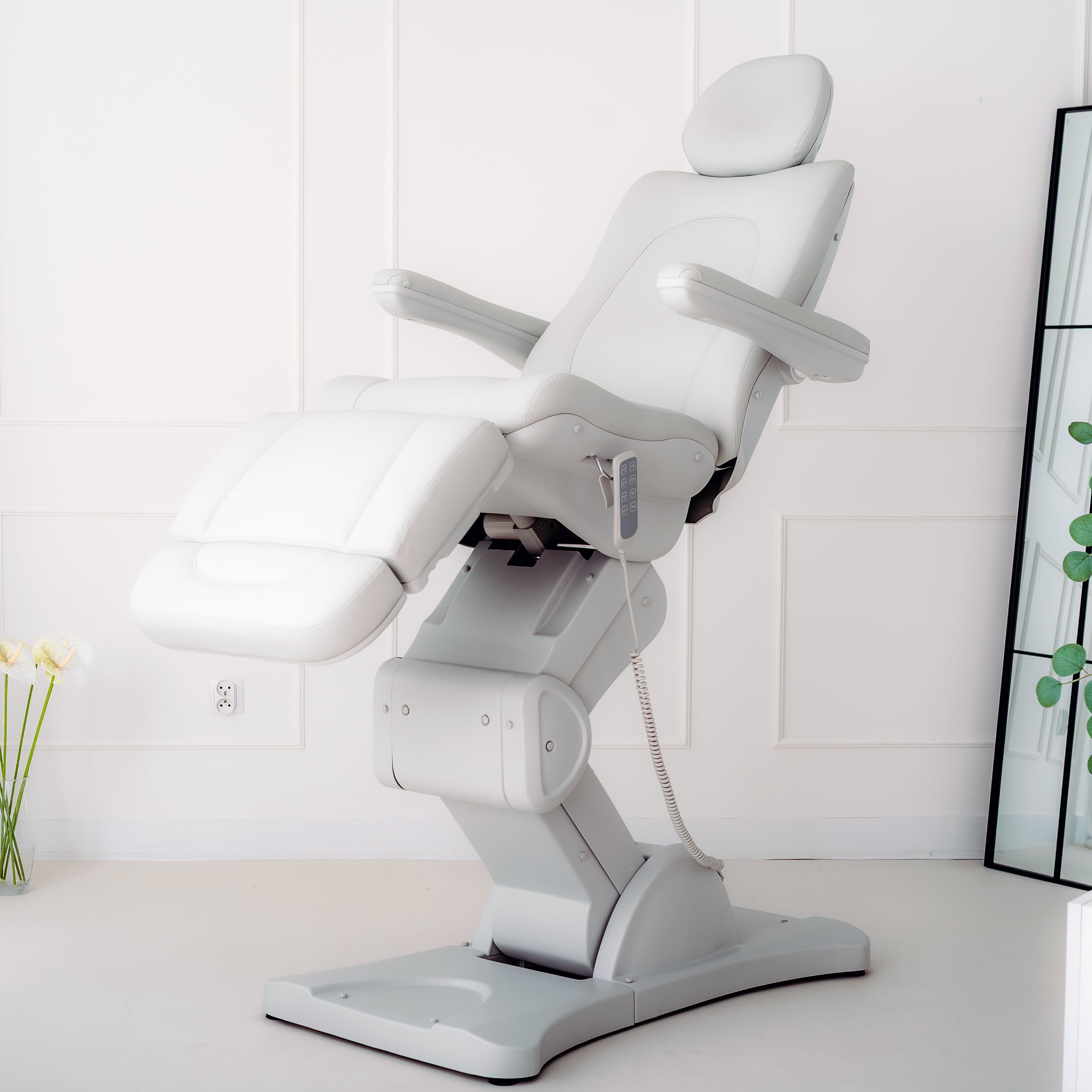 Sorina PRO 5 elektrinis kosmetologinis krėslas Touch Core K329, pilkas