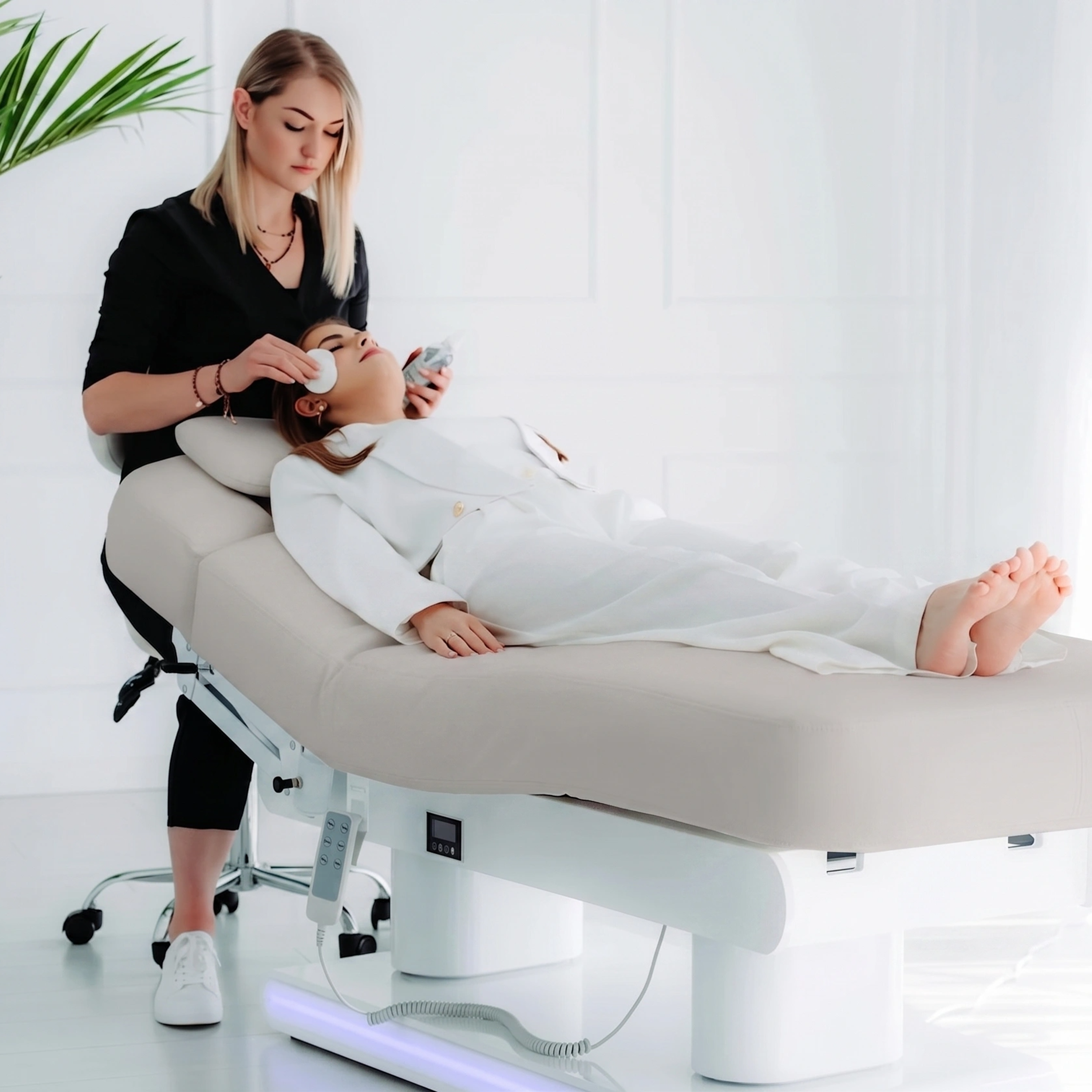 Eterna Grey elektrinis šildomas masažo ir SPA gultas Gentle Flex K922, pilkas