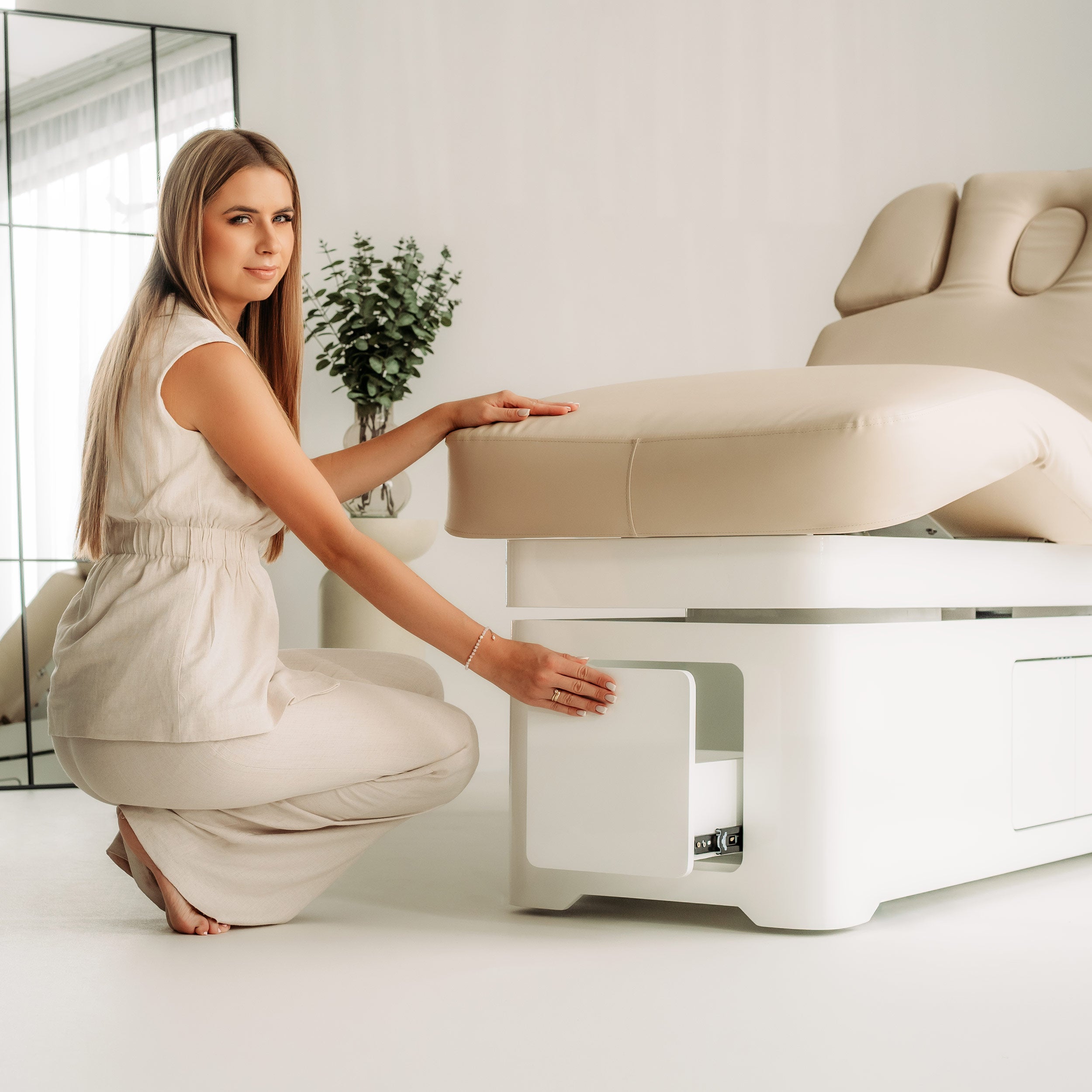 -8-Vellia Beige – Electric SPA Bed with Heating and Storage-8