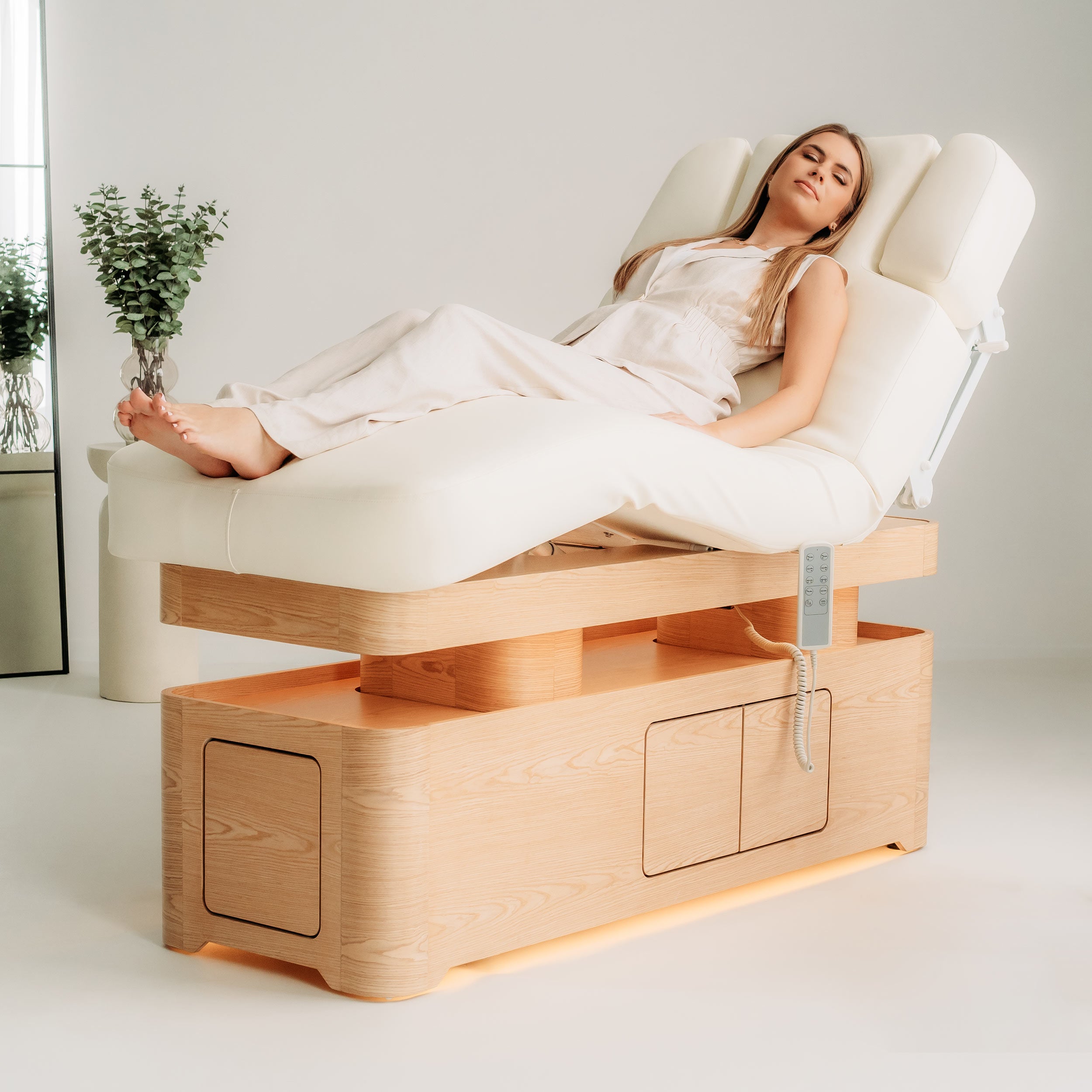 -2-Vellia White – Electric SPA Bed with Heating and Storage-2