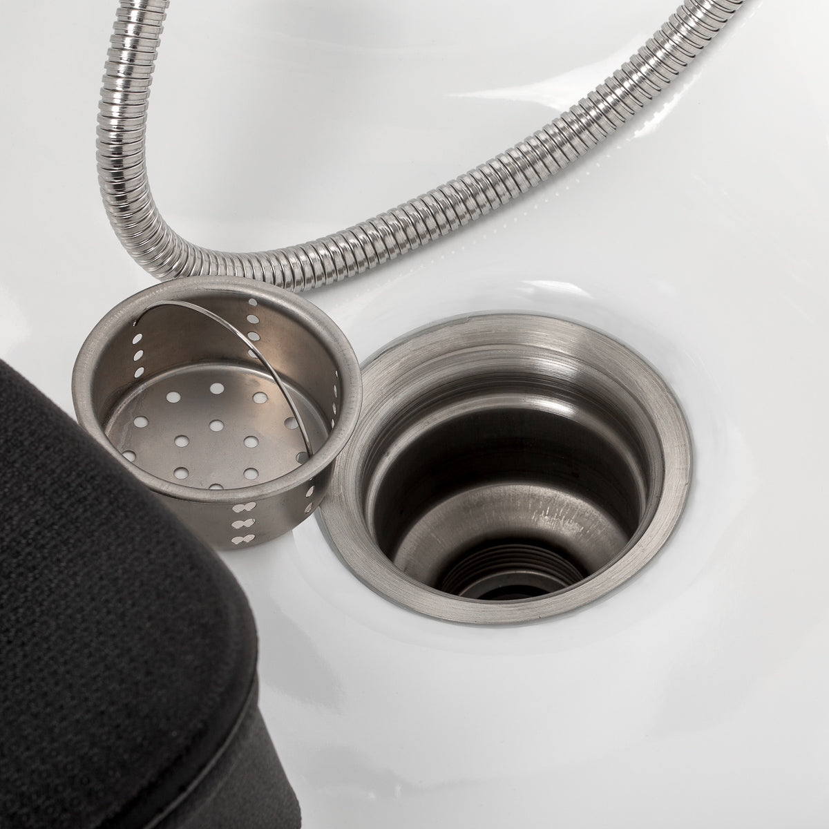 Kirpyklos plautuvė Omega Marina, smėlio spalvos – techninė detalė
