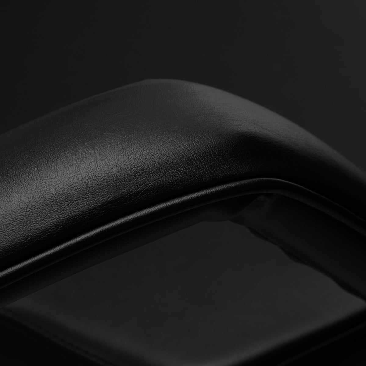 Elektrinė kėdė/lova tatuiruotėms Pro Ink 610 (juoda)