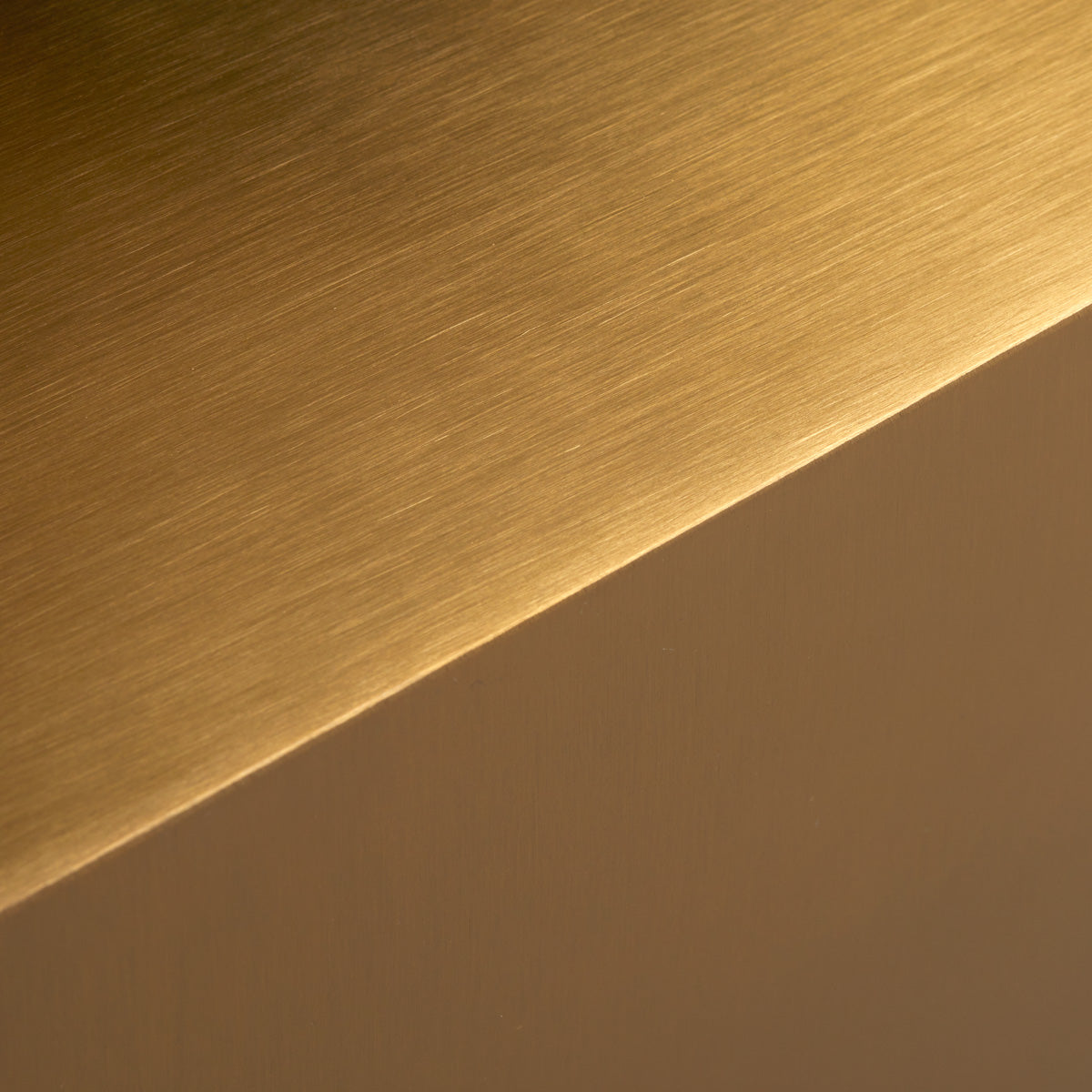 Kirpyklos plautuvė Gabbiano Toledo (aukso, juoda)