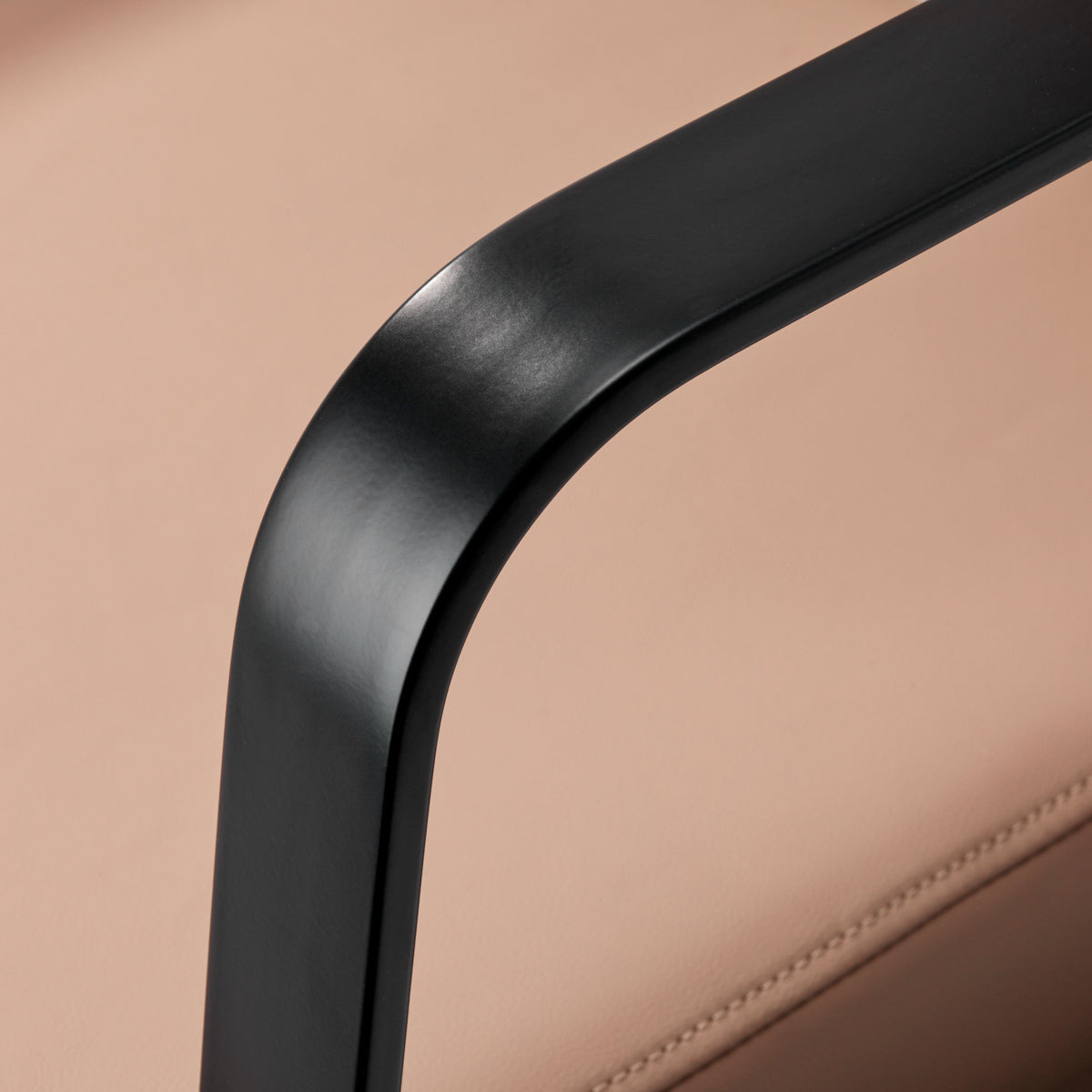 Kirpyklos plautuvė Gabbiano Porto (juoda, kreminė)