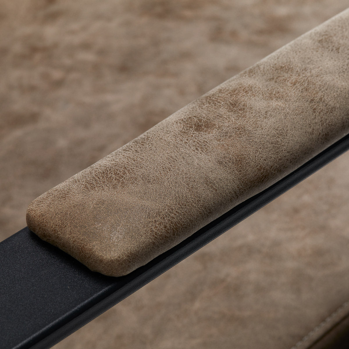 Gabbiano kirpyklos plautuvė Modena (sendinta ruda oda)