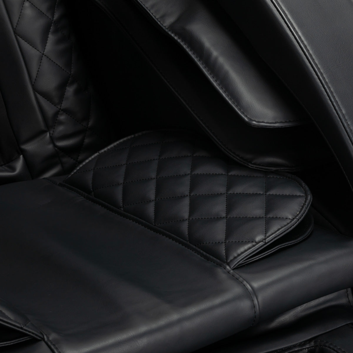 Masažinis krėslas Sakura Standard 801 – juodas