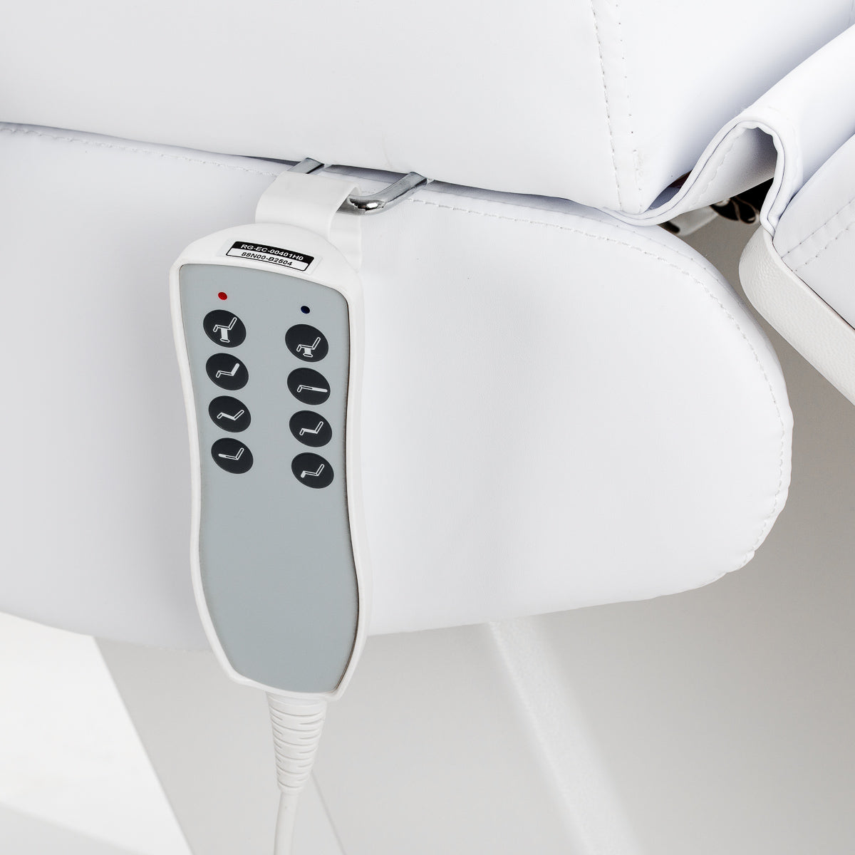 Azzurro Lux 4m white cosmetic chair with cradle
