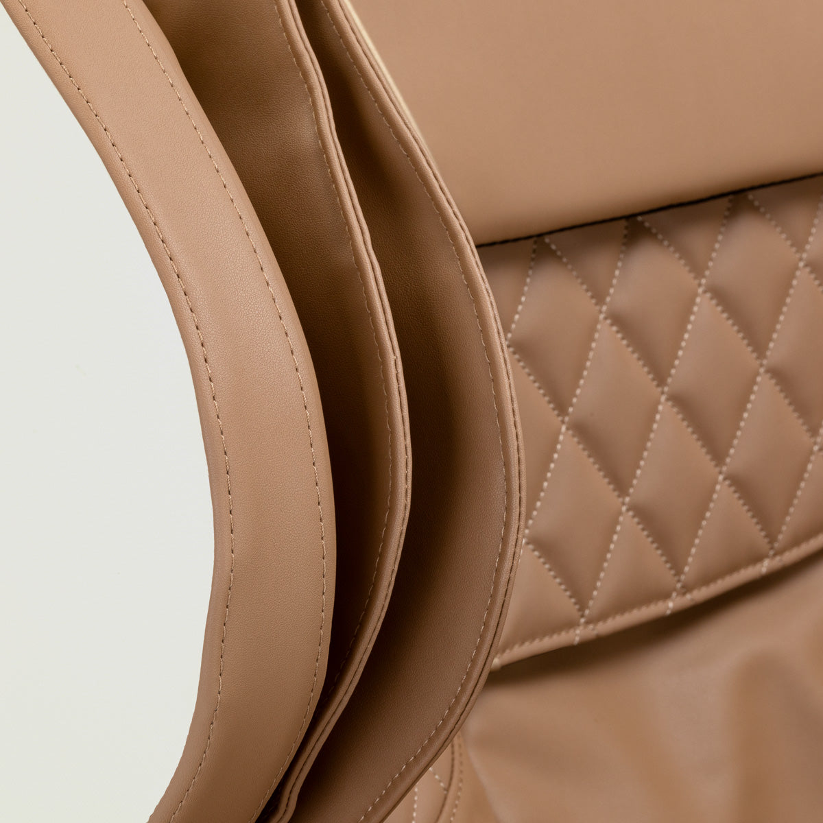 Masažinis krėslas Sakura Luxury 808 – baltas ir smėlio