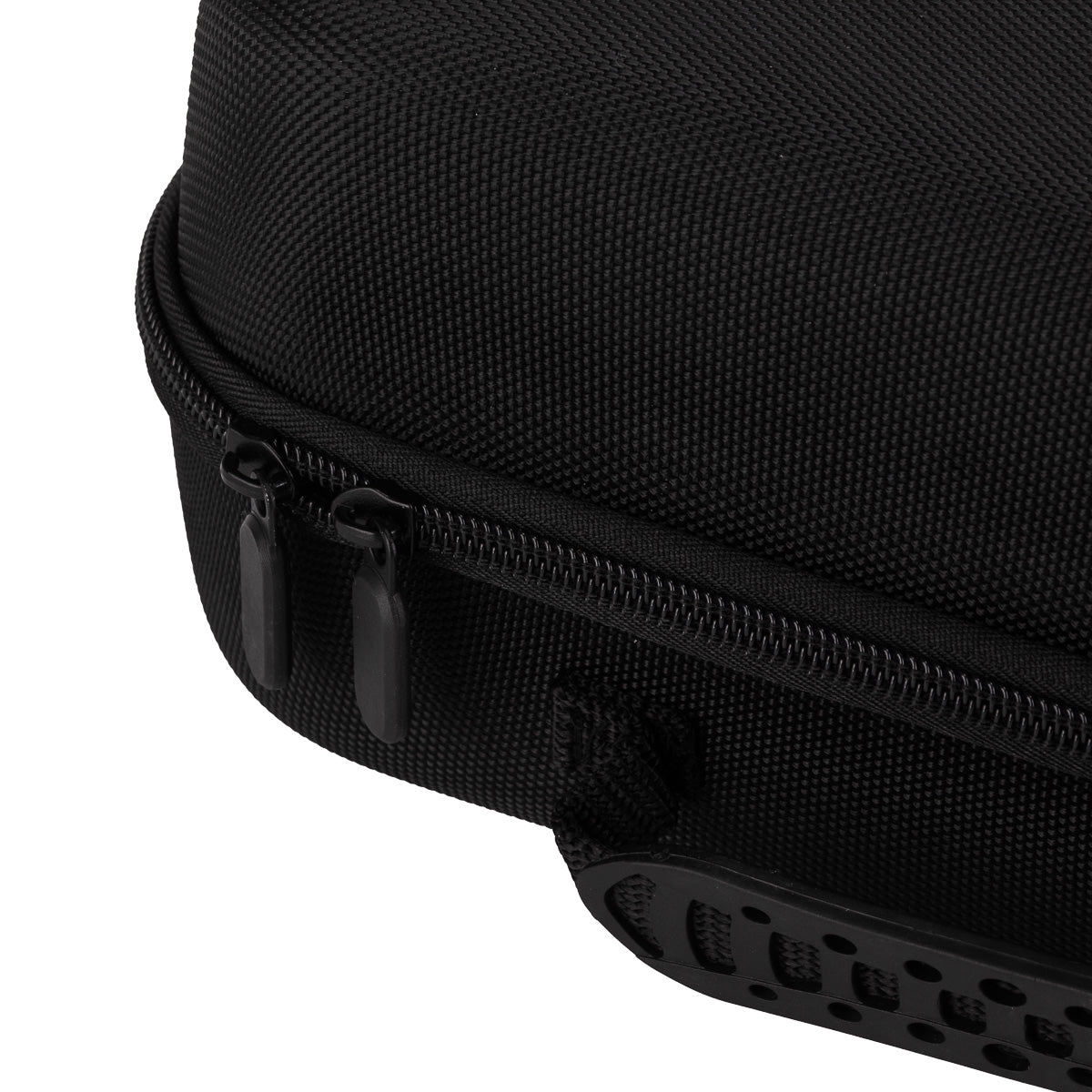 Kirpyklos lagaminas T-08-1