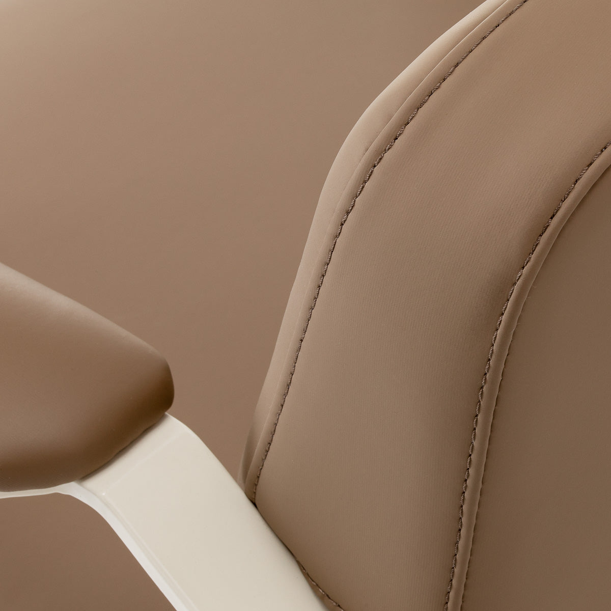 Hairdressing chair Omega Aurora light brown