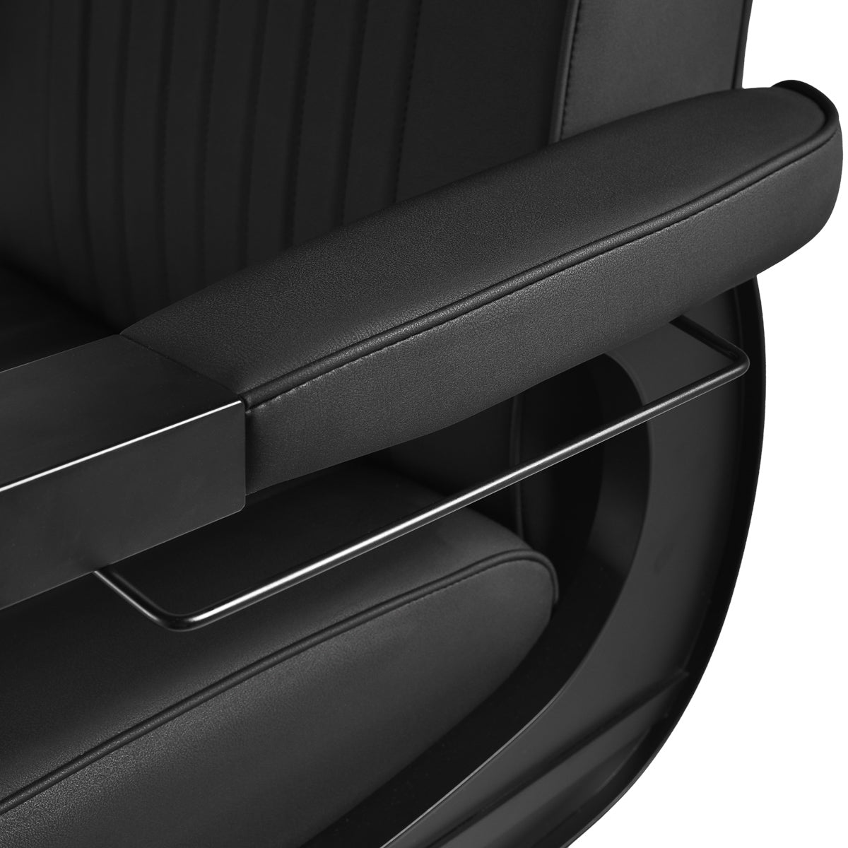 Barberio kėdė Gabbiano Visionerio Black – juoda su juodu rėmu