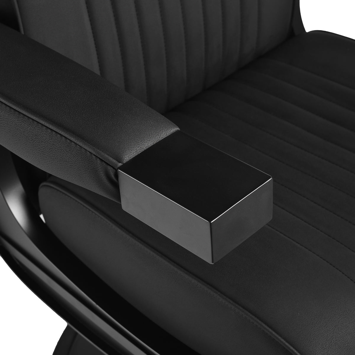 Barberio kėdė Gabbiano Visionerio Black – juoda su juodu rėmu