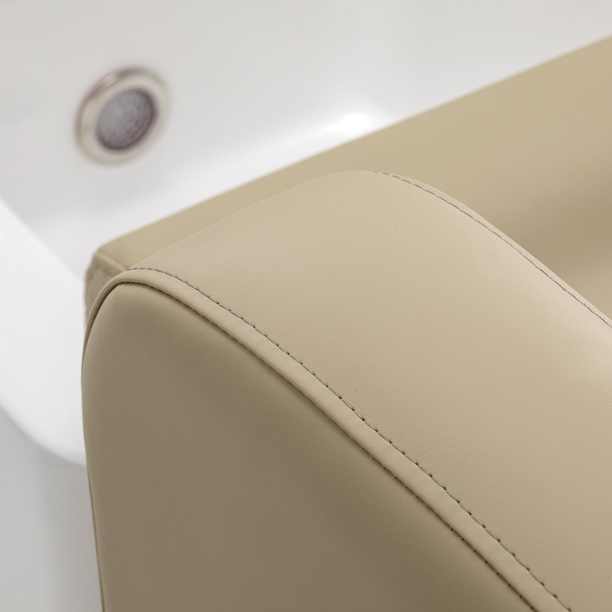 Pedikiūro SPA krėslas Sillon Elysia, kreminės spalvos