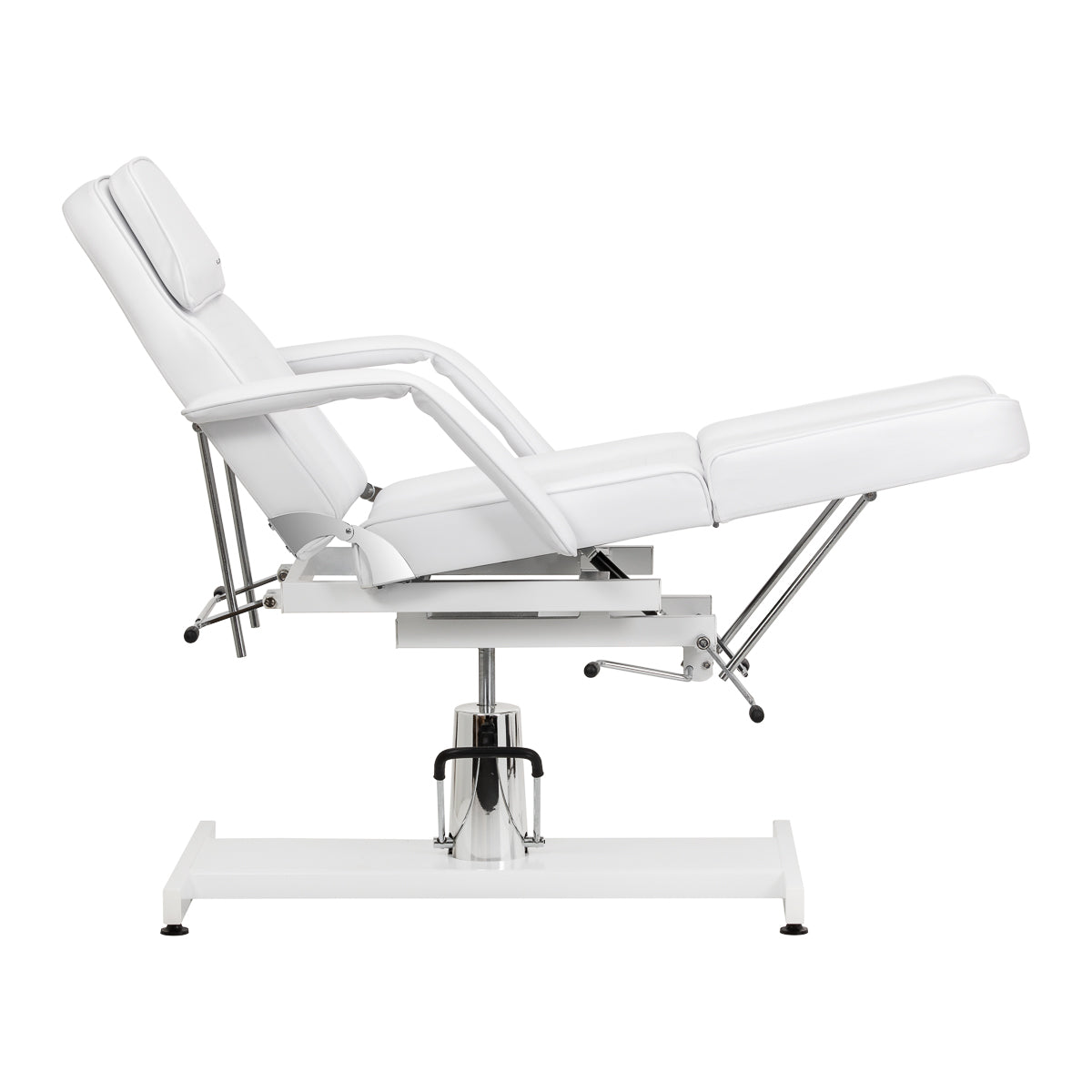 Hydraulic pedicure beauty chair Sillon 210 with rocking function and split footrest white