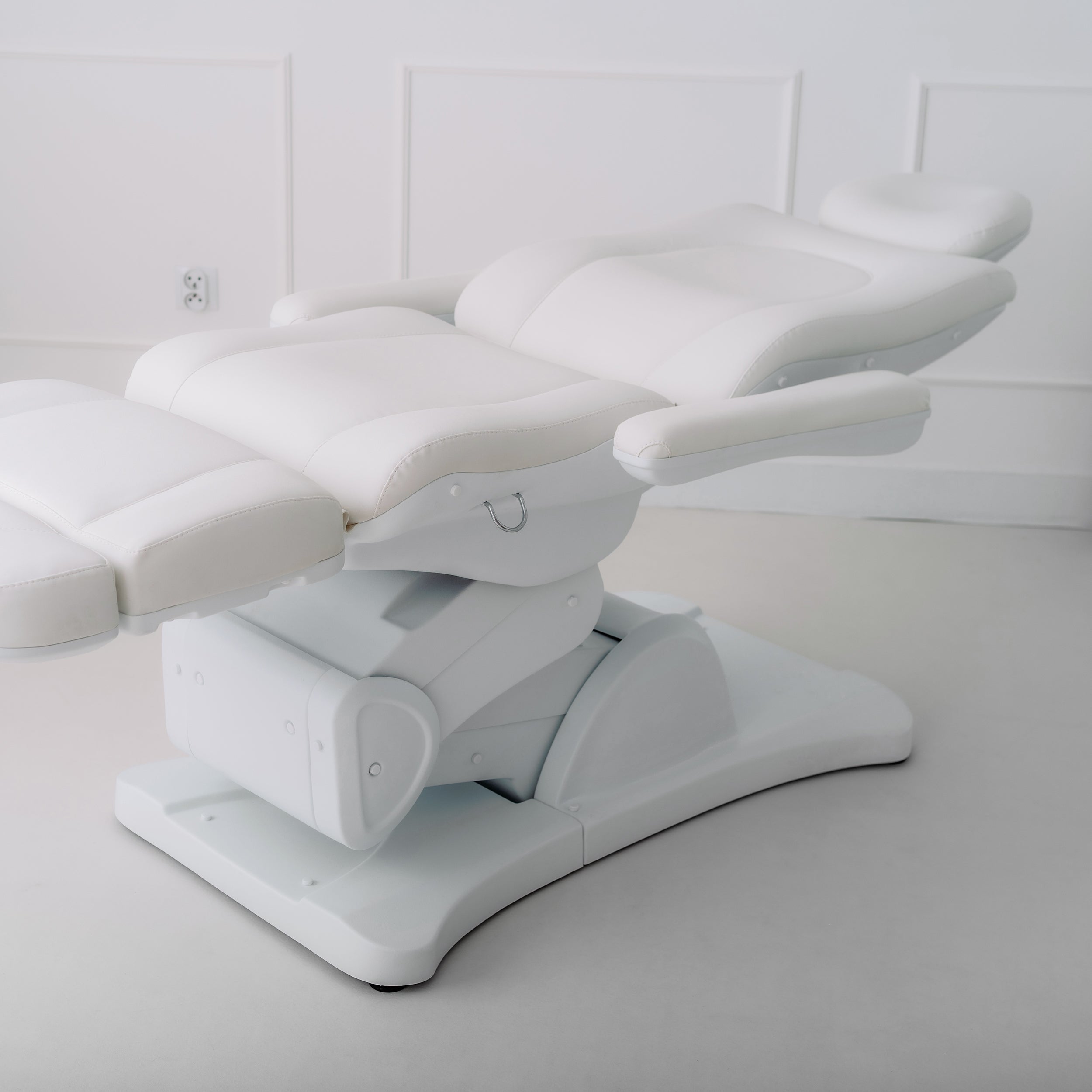 Sorina PRO 5 elektrinis kosmetologinis krėslas Touch Core K301, baltas