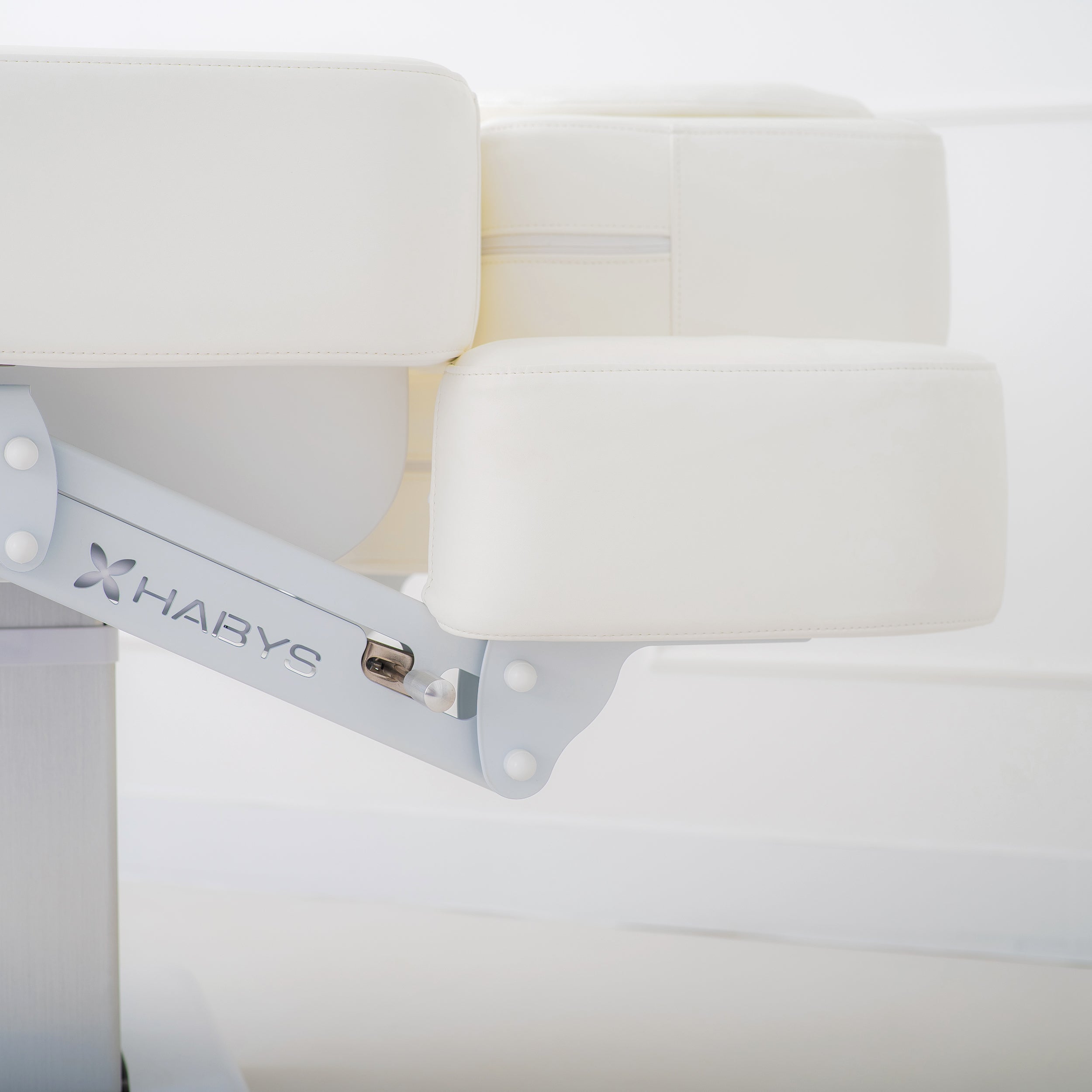 Elektrinė kosmetologinė lova HABYS Prestia Gentle Flex K901, 4 varikliai, balta