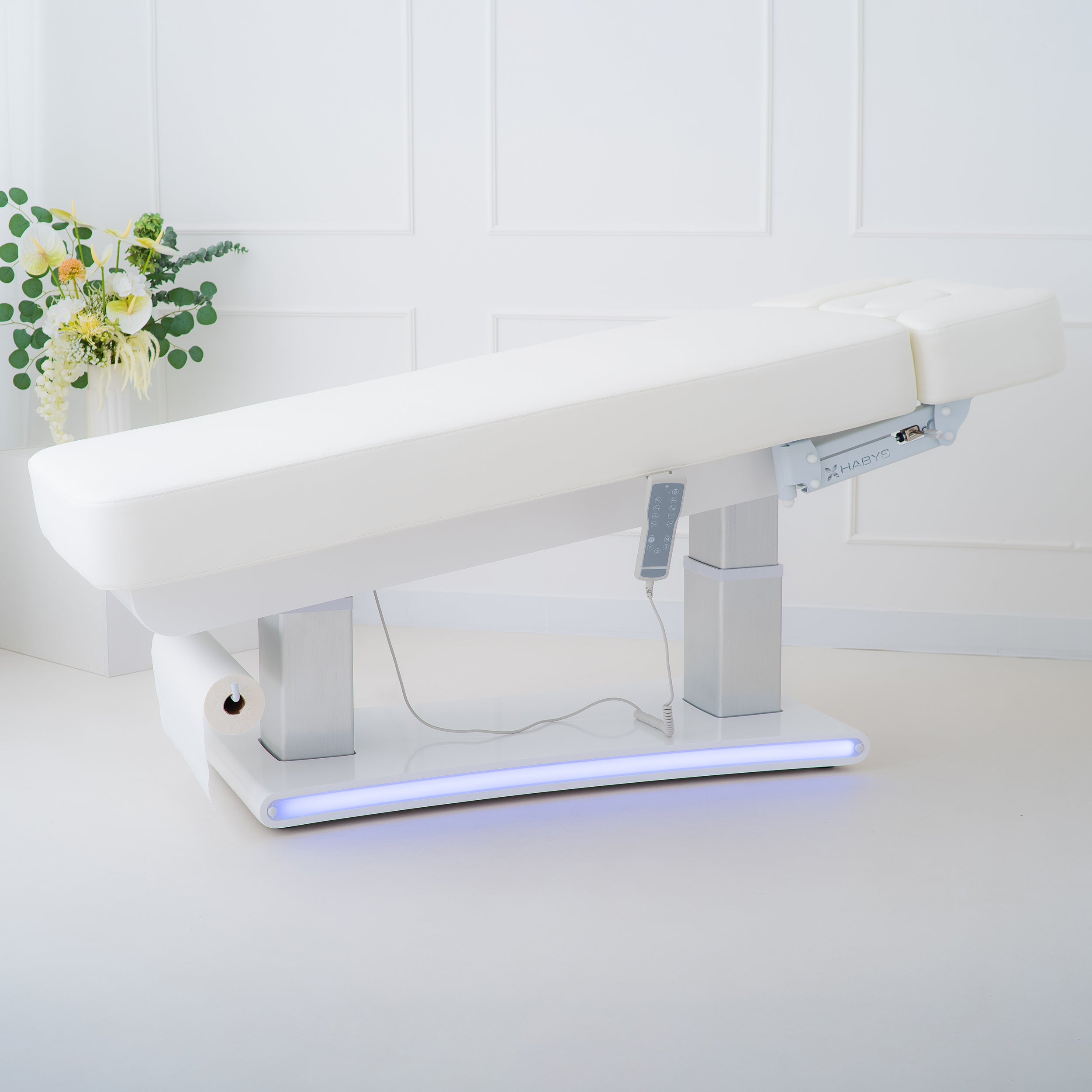 Elektrinė kosmetologinė lova HABYS Prestia Gentle Flex K901, 4 varikliai, balta